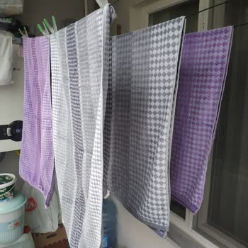 Özdilek'ten Havlu Bornoz Seti Aldık Tüğ Dökmeyi Bir Türlü Bitirmedi.