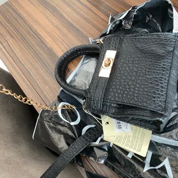 Mudo Kargom Kopmuş Geldi