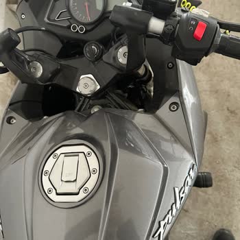 Bajaj Pulsar Rs200 Sol Grenaj Açıklığı