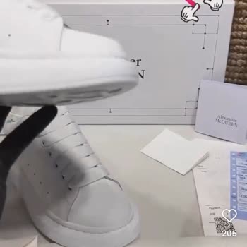 By Baran Bager Adlı Satıcı Alakasız Ürün Gönderdi Güvenilir Değil