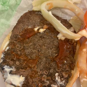 Burger King Eti Bozuk Çıktı