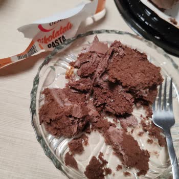 S**** Usta Özsüt Çakma Pasta