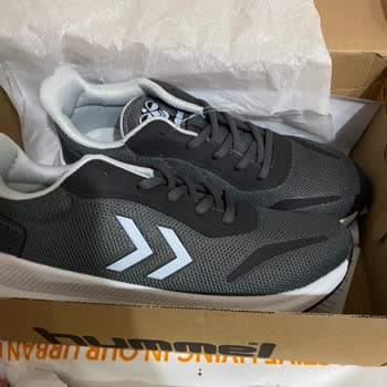 Sorumsuz Hummel Tamamen Hayal Kırıklığı