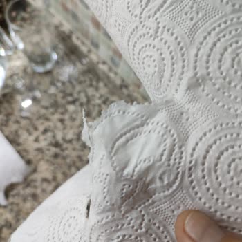 Selpak Kağıt Havlu Kopmuyor, Yırtılıyor.