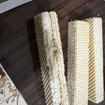 Oylum Gofret İçinde ( Böcek)