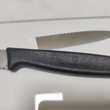 Kalite Kaybı: Victorinox Bıçağım Ayva Keserken Bozuldu