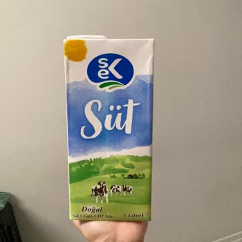 BİM Sek Sütteki İnek Dışkısı