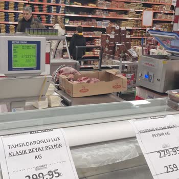 Başdaş Market Market Şubesinde Hijyen Sorunları