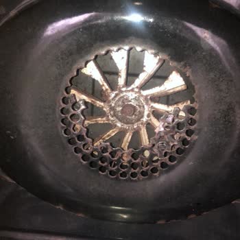 Hoover Fırın Pas Sorunu
