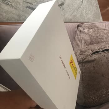 Media Markt İç Ekranı Kırık Ürün Teslim Etti.