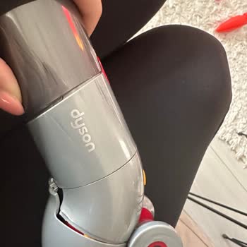 Dyson Firmasından Kendine Yakışmayan Kalitesiz Ürün Aparatı