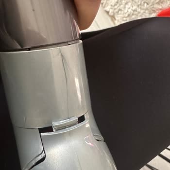 Dyson Firmasından Kendine Yakışmayan Kalitesiz Ürün Aparatı