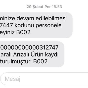 FLO Ayakkabı FLO'dan Aldığım Mont Sökük Ve Elyafları Cıktı. Mağdurum