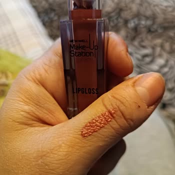 New Well Yanıltıcı Ürün Glos Yazan Ürün Ruj Çıkıyor Tam Bir Pişmanlık