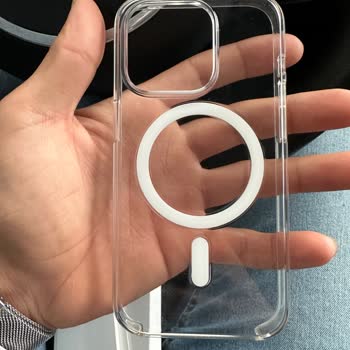 Teknosa İphone 14 Pro Kılıfında İçten Çatlak Sorunu