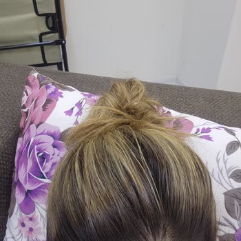 Sabit Akkaya Hair Stylist Ünlü Otelde Beklenenin Altında Röfle Deneyimi