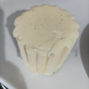 Ramazan'da Güvensizlik: Sütaş Tereyağında Kıl Buldum!