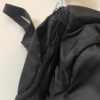 İdefix Yeni Çantamın İlk Kullanımda Yırtık Çıkması!