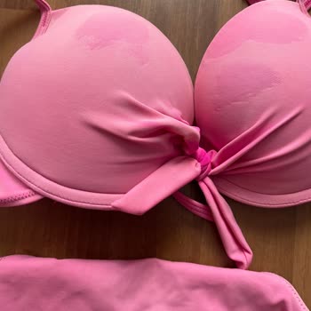 Penti Boyası Akan Bikini