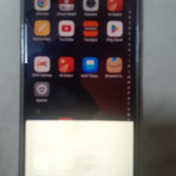 Tecno Camon 20 Telefon 1. Aydan Bozuldu