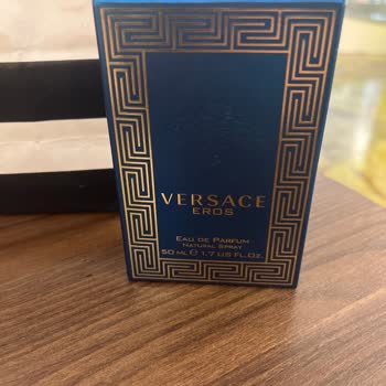 Sephoranın Orijinal Diye Sattığı Versace Parfümde Kalıcılık 10 Dakika