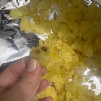 Lays Cipsin İçinden Çıkan Anlamsız Şey