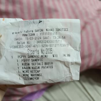 Popeyes Tavuk Burgerden Zehirlenmek