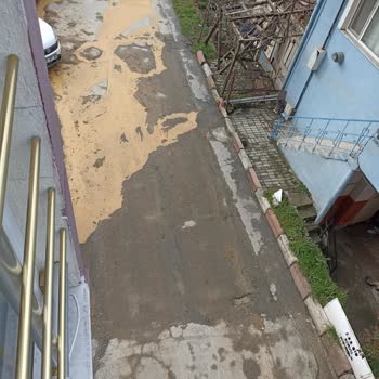 Arnavutköy Belediyesi Arnavutköy'de İnşaat Kaynaklı Çamur Problemi!
