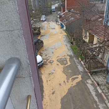 Arnavutköy Belediyesi Arnavutköy'de İnşaat Kaynaklı Çamur Problemi!
