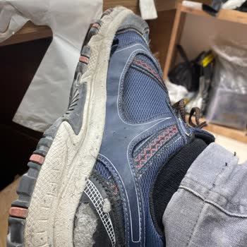 Skechers Ayakkabı Alt Açılma Ve Arka Şerit Çatlama