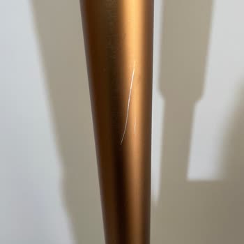 Dyson Gen 5 Detect Borusunda Çizik