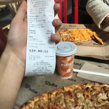 Pidem Restaurant Müşteriye Hakaret Ve Umursamazlık Davranışı