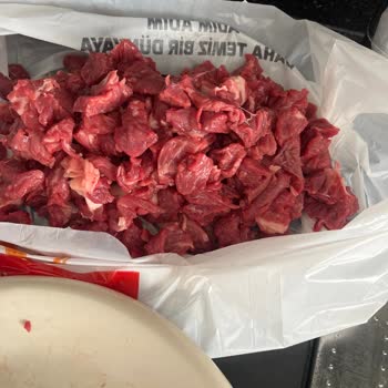 Köfteci Yusuf 1.5 Kiloluk Et İçin Yaptığı Ayıp