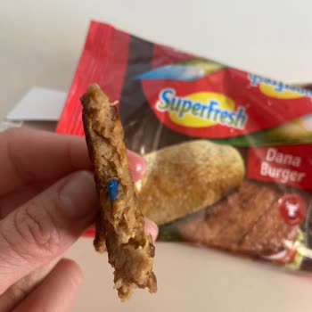 Superfresh Dana Burger Köftesinin İçinden Çıkan Madde?