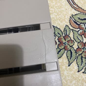 Sandalie Kırık Malzeme Geç Teslimat