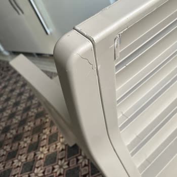 Sandalie Kırık Malzeme Geç Teslimat