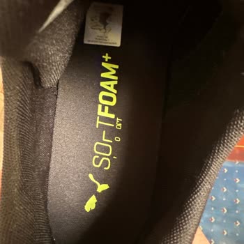 Puma Ayakkabı İç Tabanındaki Yazıların Soyulması