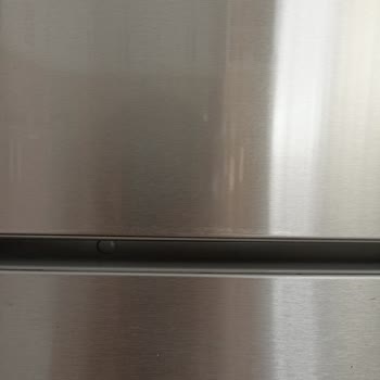 Siemens Ev Aletleri Paslanma Ve Yüzey Soyulması Yaşanan Buzdolabı Sorunu