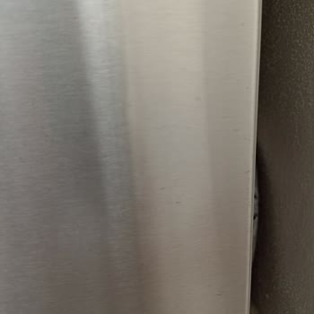 Siemens Ev Aletleri Paslanma Ve Yüzey Soyulması Yaşanan Buzdolabı Sorunu