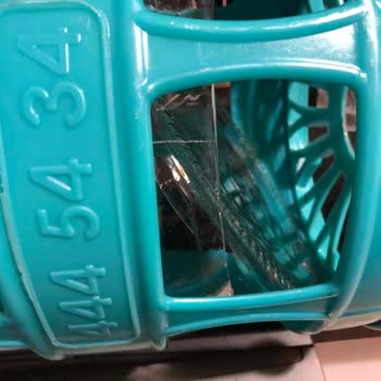 Buzdağı Cam Şişenin Dibi Kırıldı Ama Umursamadılar!