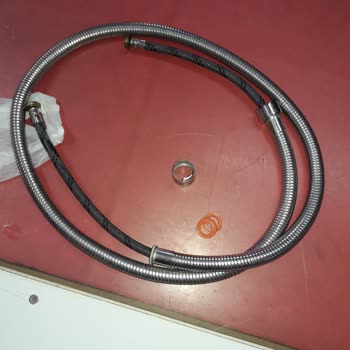 Eminönü AVM Meclis Mh. Kalitesiz Ürünler Satıyor.