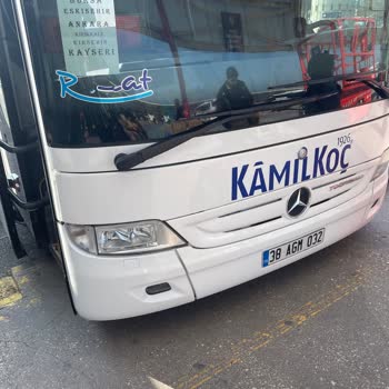 Kamil Koç Otogara Girmeyip Yol Kenarına Yolcu Bırakması
