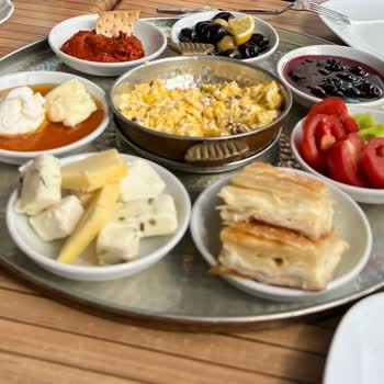 Yakışmadı Mado'ya Olmadı