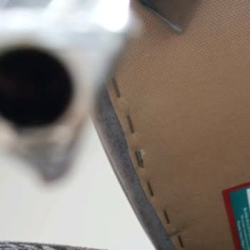 Bellona. Loretto Koltuk Ayak Aparatı Eksikliği