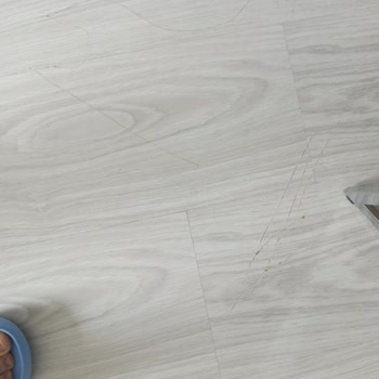 Bellona. Loretto Koltuk Ayak Aparatı Eksikliği