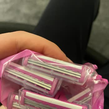 Derby İçinde Kıl Olan Bir Derby Jilet