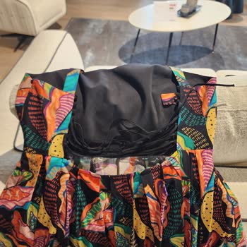 Roman Hazır Giyim İzmir'de Elbise Tadilatı Hüsranı: Orijinallik Kaybı Ve Müşteri Hizmetleri Fiaskosu