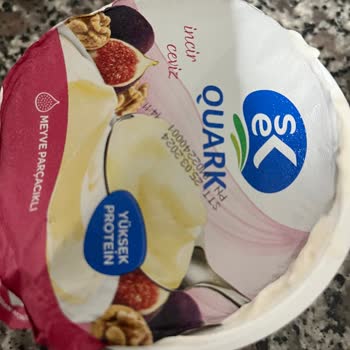 İçinden Küf Çıkan Sek Quark