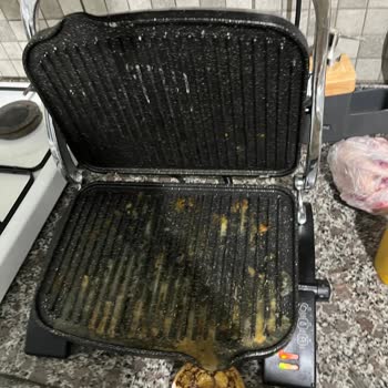 Korkmaz Mutfak Eşyaları Korkmaz Tost Makinesi Faciası