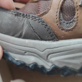 Skechers Sadece 14 Ay'da Dağıldı.
